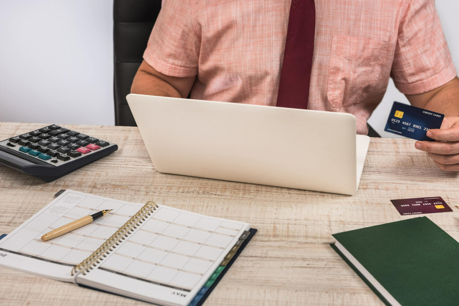 פתיחת חשבון בנק לעובד זר